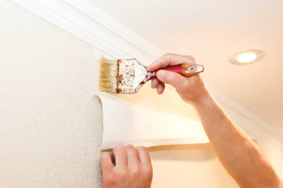 Pose de papier peint à Biding — revêtements muraux et toiles de verre